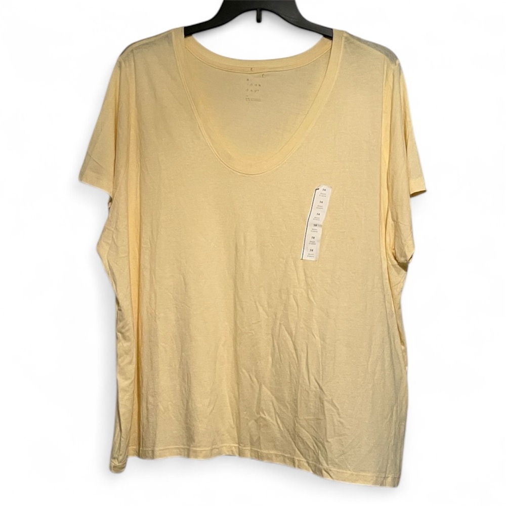 a new day Tee Women's Light Yellow Short Sleeve T-Shirt NWT | Size 3X